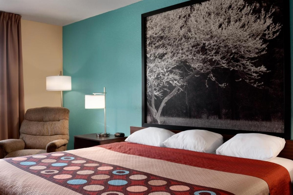 Room image 2