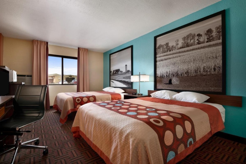 Room image 3